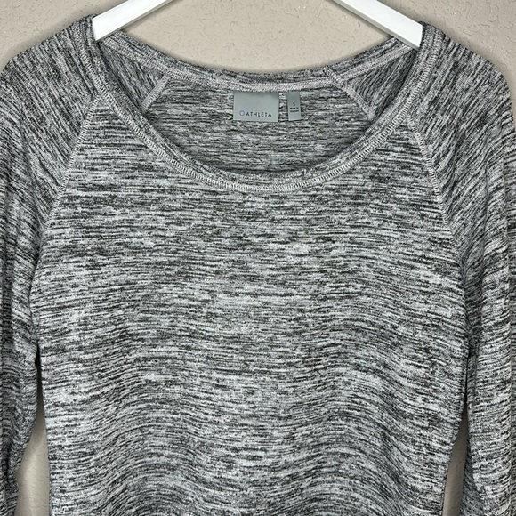 Athleta No Sweatin' It Sharkbite Long Sleeve Top Size Small - Picture 3 of 10